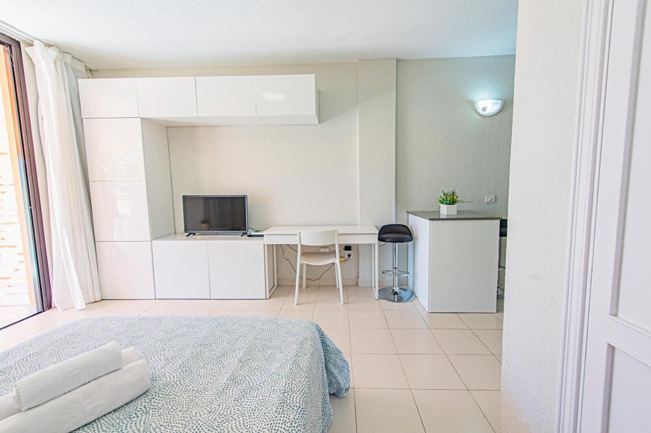 Paradise Court Адехе Экстерьер фото